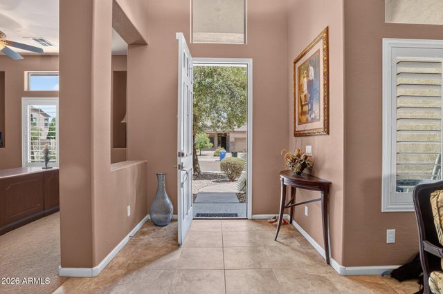 5217 W SPUR Drive, Phoenix, AZ 85083