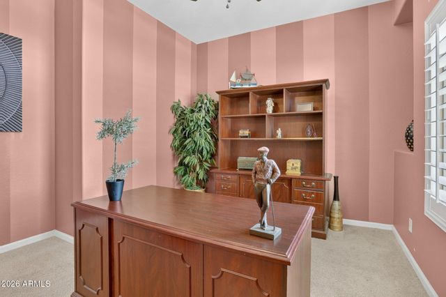 5217 W SPUR Drive, Phoenix, AZ 85083