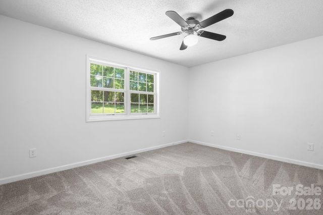 119 Nevermore Lane, Statesville, NC 28677