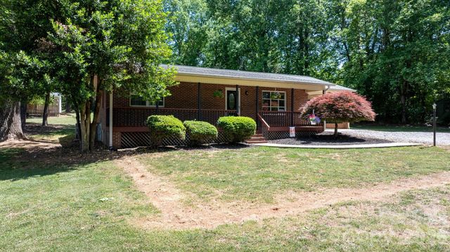 119 Nevermore Lane, Statesville, NC 28677