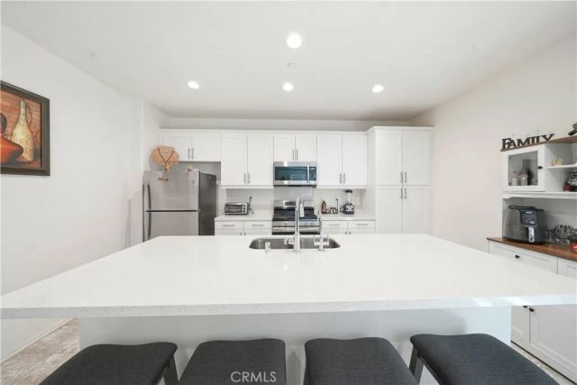 2242 Autumn Court, Perris, CA 92571