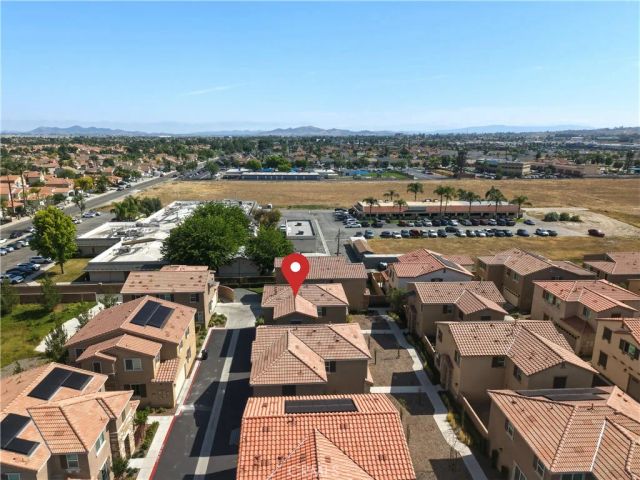 2242 Autumn Court, Perris, CA 92571