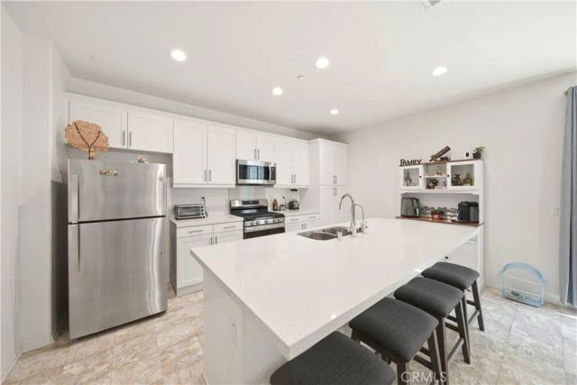 2242 Autumn Court, Perris, CA 92571