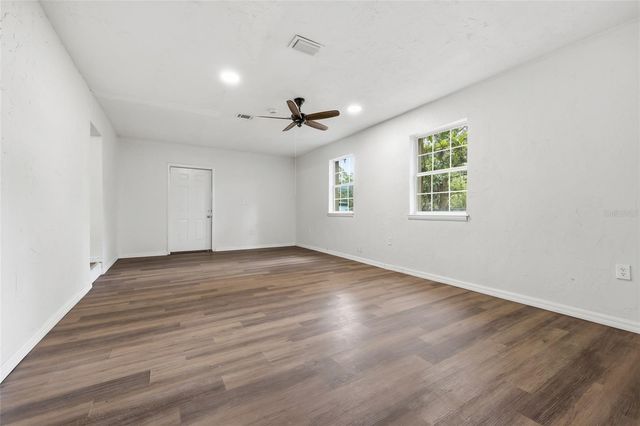 821 NE 22ND TERRACE, Gainesville, FL 32641