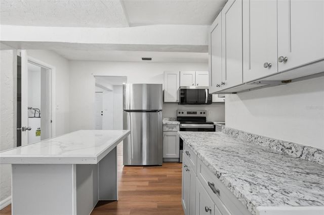 821 NE 22ND TERRACE, Gainesville, FL 32641