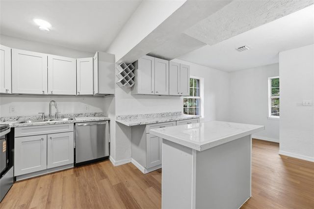821 NE 22ND TERRACE, Gainesville, FL 32641