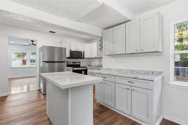 821 NE 22ND TERRACE, Gainesville, FL 32641