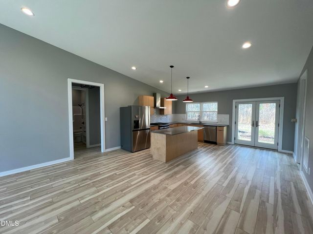 5470 Thom Road, Mebane, NC 27302
