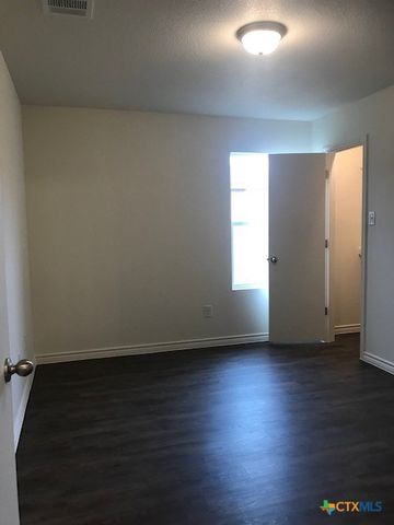 275 Olaf Drive, Temple, TX 76504