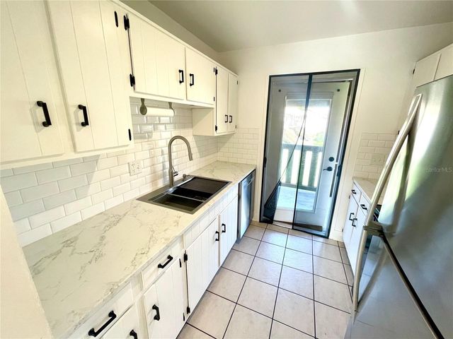 5301 HANSEL AVENUE A16, Orlando, FL 32809