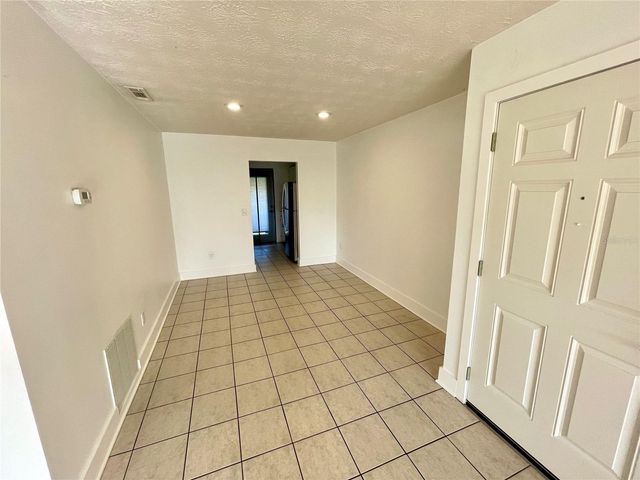 5301 HANSEL AVENUE A16, Orlando, FL 32809