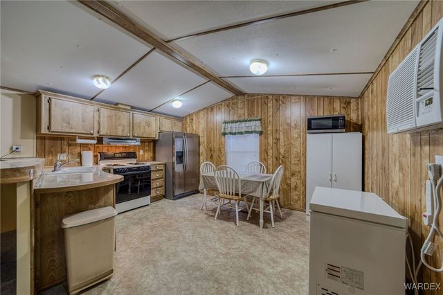 8314 S Smoketree Lane, Mohave Valley, AZ 86440