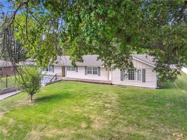 1210 S Gordon Street, Concordia, MO 64020