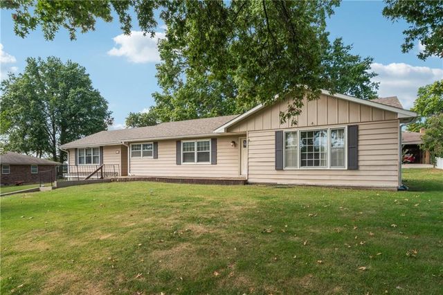 1210 S Gordon Street, Concordia, MO 64020