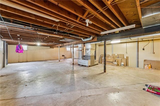 1210 S Gordon Street, Concordia, MO 64020