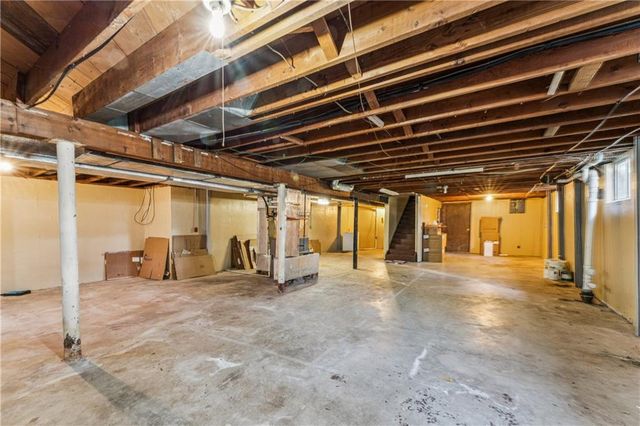 1210 S Gordon Street, Concordia, MO 64020