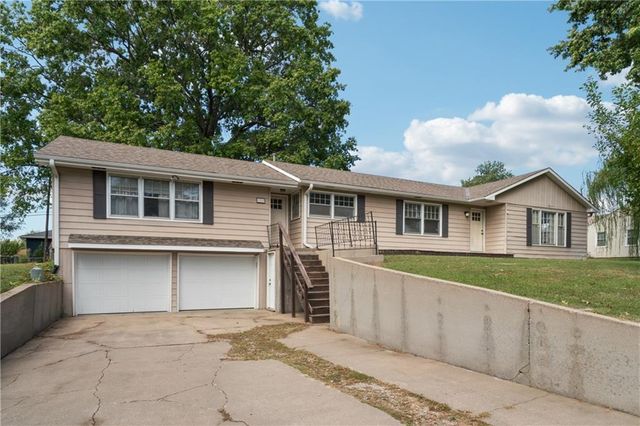 1210 S Gordon Street, Concordia, MO 64020