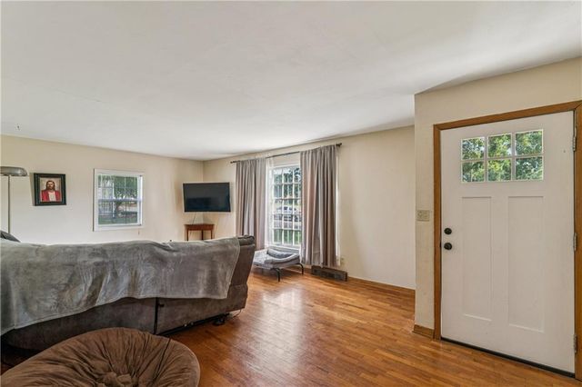 1210 S Gordon Street, Concordia, MO 64020