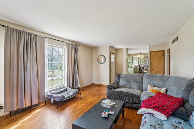 1210 S Gordon Street, Concordia, MO 64020