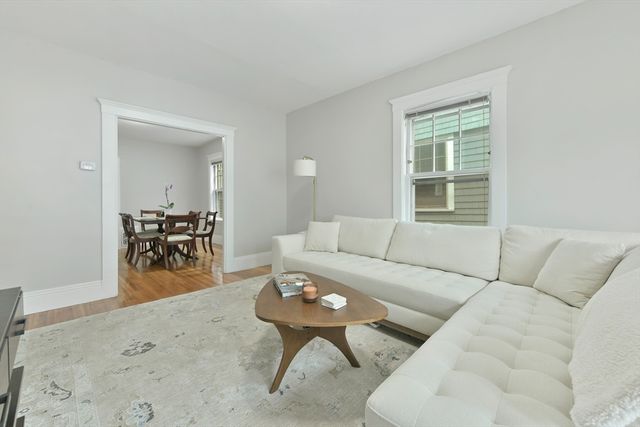 6 Brewer St 2, Cambridge, MA 02138