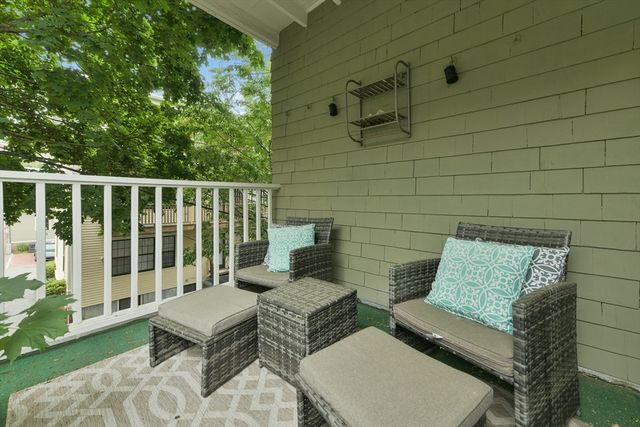 6 Brewer St 2, Cambridge, MA 02138