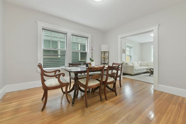 6 Brewer St 2, Cambridge, MA 02138