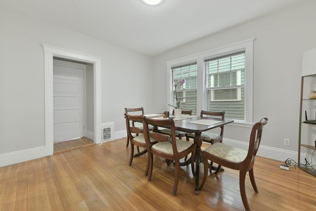 6 Brewer St 2, Cambridge, MA 02138
