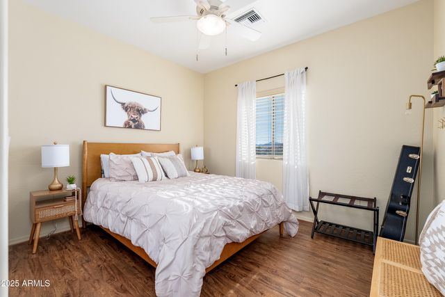 12207 N DESERT SAGE Drive B, Fountain Hills, AZ 85268