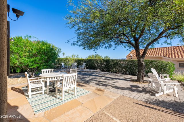 12207 N DESERT SAGE Drive B, Fountain Hills, AZ 85268