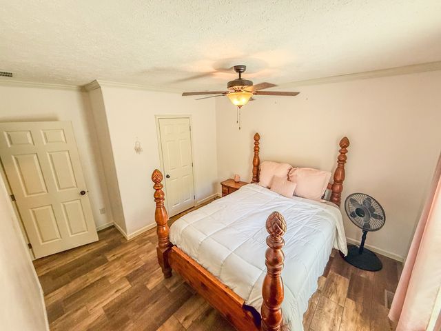 137 Hawkins Rd, Westmoreland, TN 37186