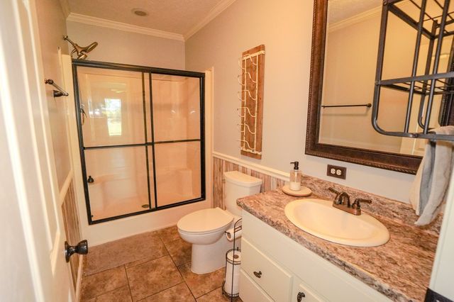 137 Hawkins Rd, Westmoreland, TN 37186