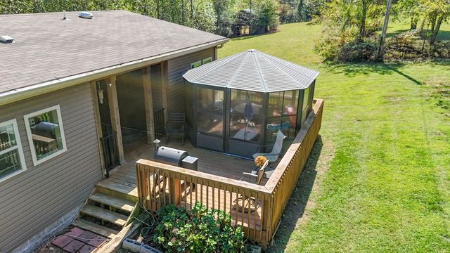 137 Hawkins Rd, Westmoreland, TN 37186
