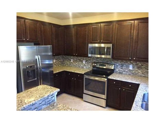 8444 Lakeview Trail, Parkland, FL 33076