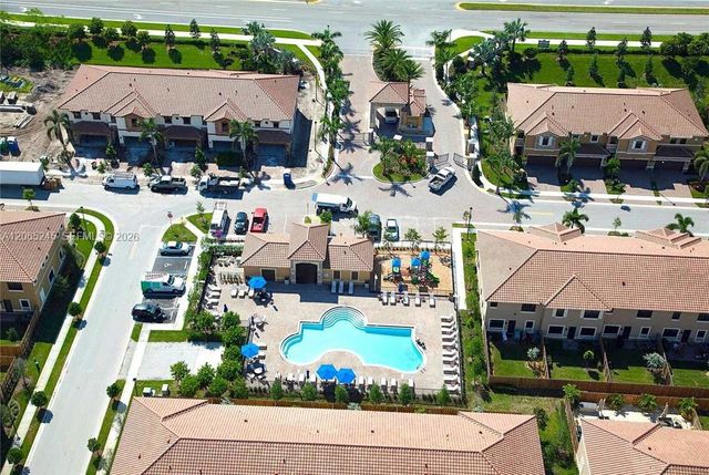 8444 Lakeview Trail, Parkland, FL 33076