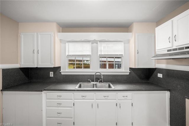 211 Spencer Street, High Point, NC 27265