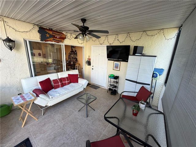 5352 16th PL SW G2, Naples, FL 34116