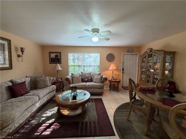 5352 16th PL SW G2, Naples, FL 34116
