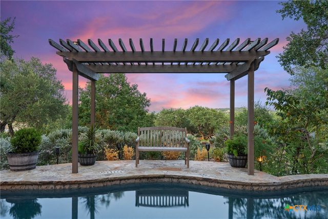 259 Oak Hideaway Drive, Canyon Lake, TX 78133