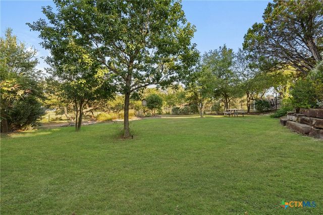 259 Oak Hideaway Drive, Canyon Lake, TX 78133