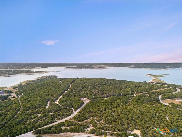 259 Oak Hideaway Drive, Canyon Lake, TX 78133