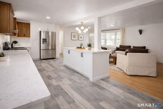 553 West Center St Extension, Southington, CT 06489