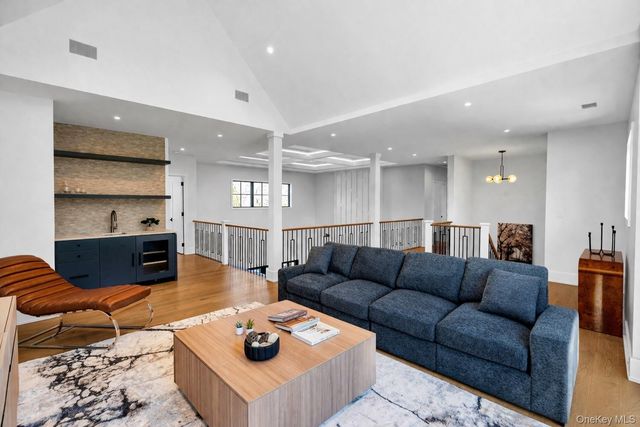 250 Osprey Nest Road, Greenport, NY 11944