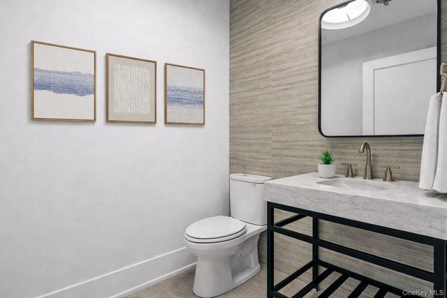 250 Osprey Nest Road, Greenport, NY 11944