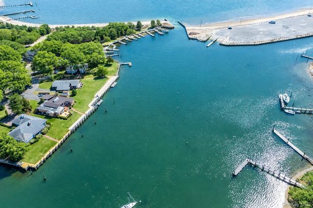 250 Osprey Nest Road, Greenport, NY 11944