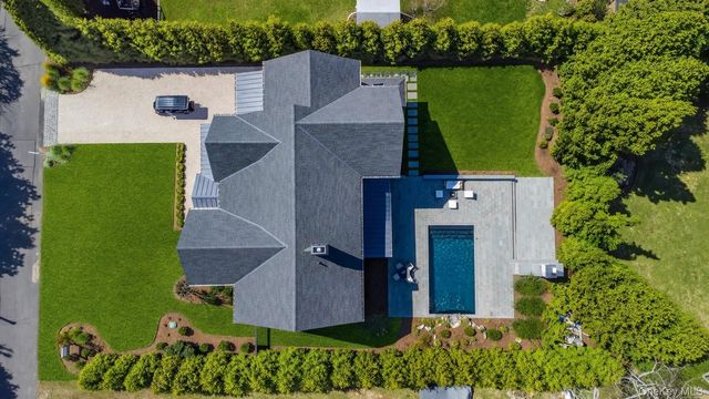 250 Osprey Nest Road, Greenport, NY 11944