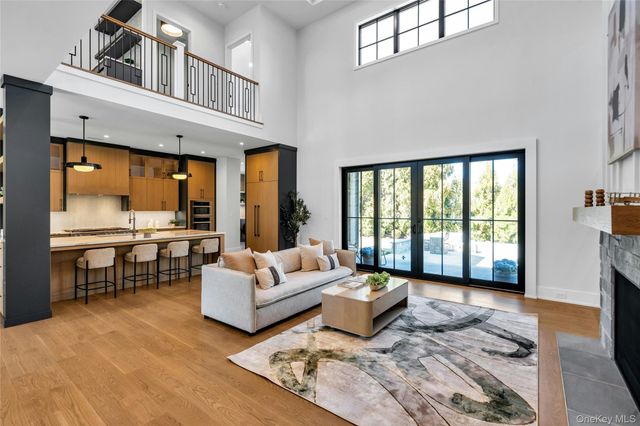 250 Osprey Nest Road, Greenport, NY 11944