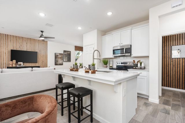 6745 E Crimson Drive, Fresno, CA 93727