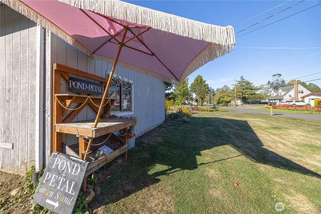 3895 Bancroft Road, Bellingham, WA 98225