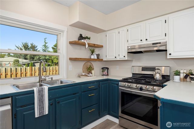 3895 Bancroft Road, Bellingham, WA 98225