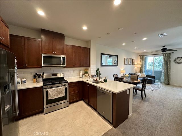 1178 Newberry Lane 5, Claremont, CA 91711